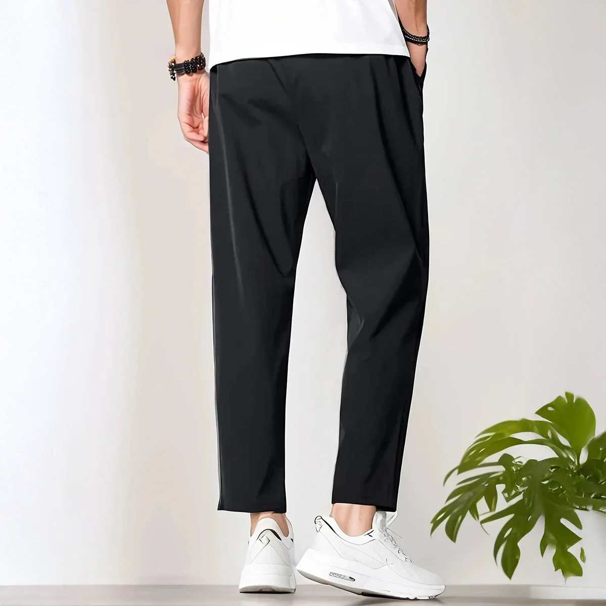 Ryan - Lightweight Leisure Trousers