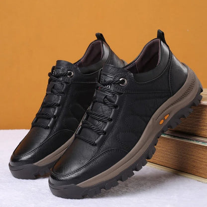 Caden Leather Trail Shoe