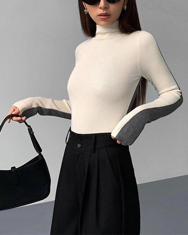 Aurelia Turtleneck