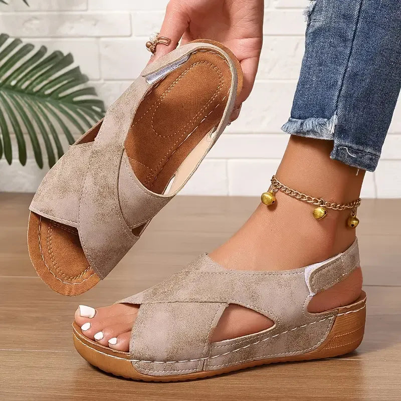 The Tessa Wedge